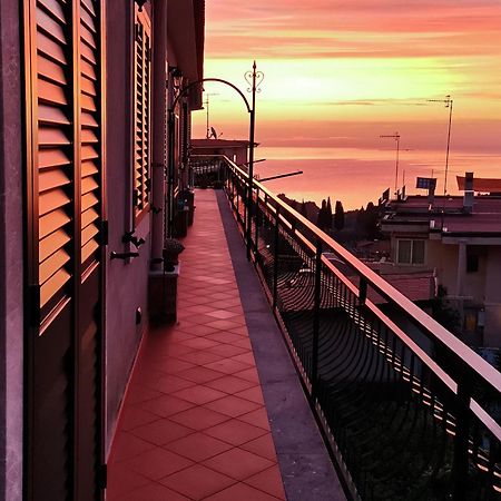 Casa vacanze La Perla Taormina Esterno foto